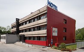 Hotel Airmotel